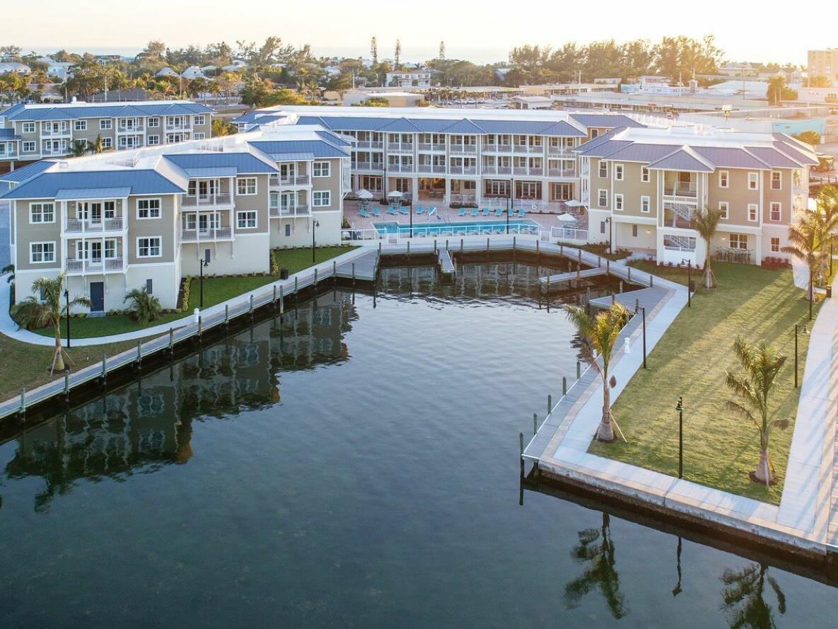 Waterline Villas & Marina | Hotel Review